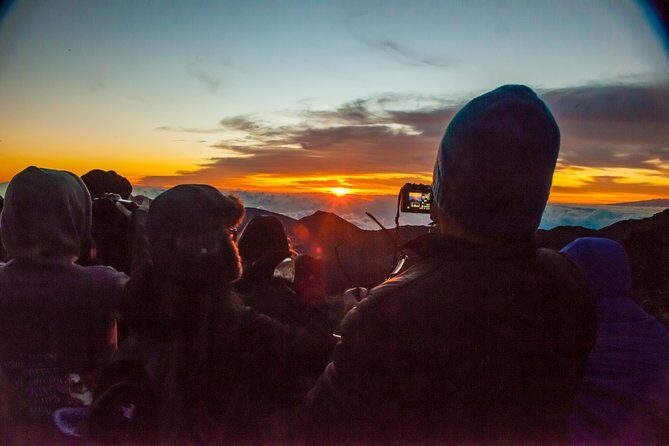 Haleakala Sunrise Spectacular: Legendary Views + Local Breakfast - Key Points
