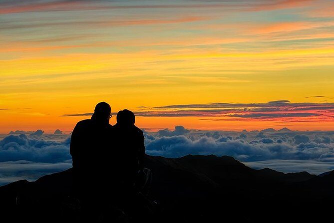 Haleakala Sunrise Tour with Breakfast and West Side Pickup - Key Points