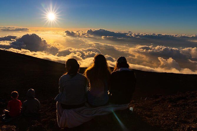 Haleakala's Best Sunset Tour with Dinner - Key Points