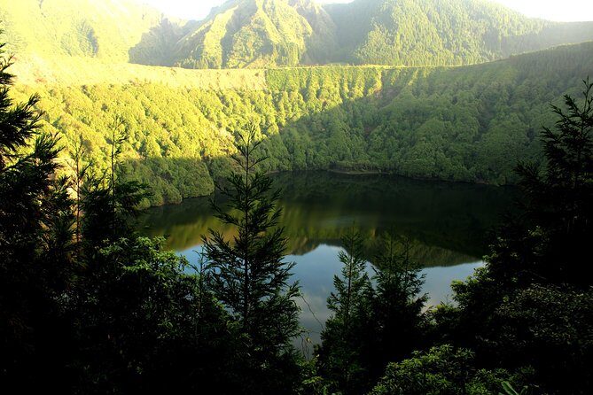 Half-Day 4x4 Tour to Lagoa das Sete Cidades - Exploring Caldeira das Sete Cidades