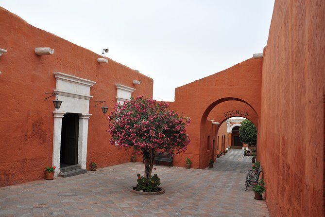 Half-Day Arequipa City Tour and Santa Catalina Monastery - FAQ