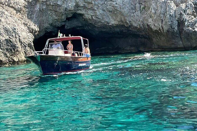Half day around Capri (4 hours) - FAQs