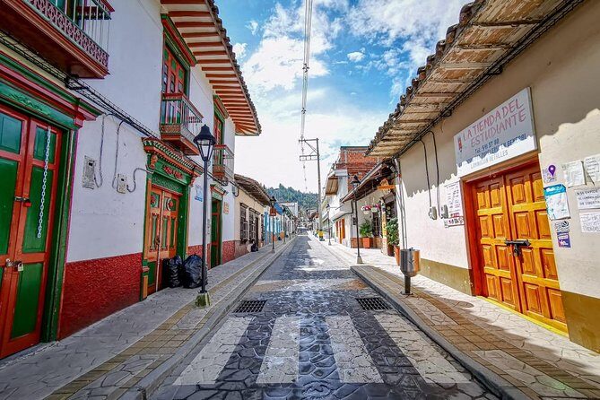 Half-Day at Beautiful Town of El Retiro & Tekendamita Waterfall! - Exploring the Itinerary in Detail