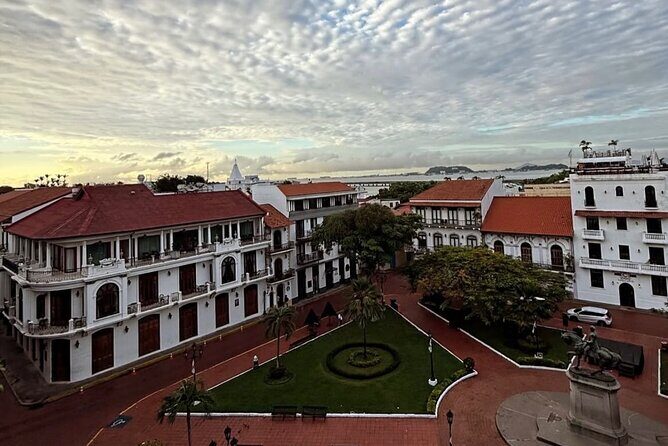 Half Day City and Panama Canal Tour - The Sum Up