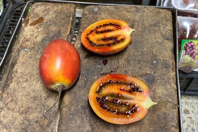 Half day city tour including fruit tasting - The Sum Up