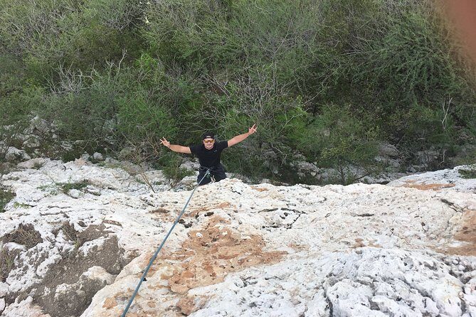 Half day Climbing Trip at the Tafelberg, Curaçao - Key Points