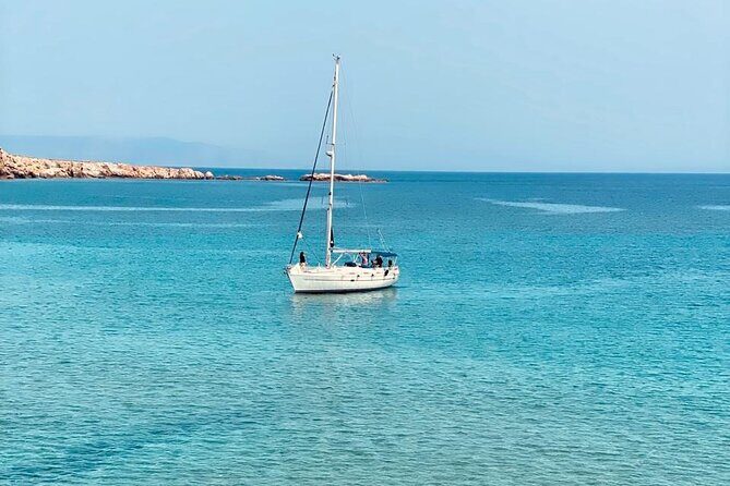 Half day cruise between the Turquoise Shades with Paros Sail - Authentic Experiences and Authentic Feedback