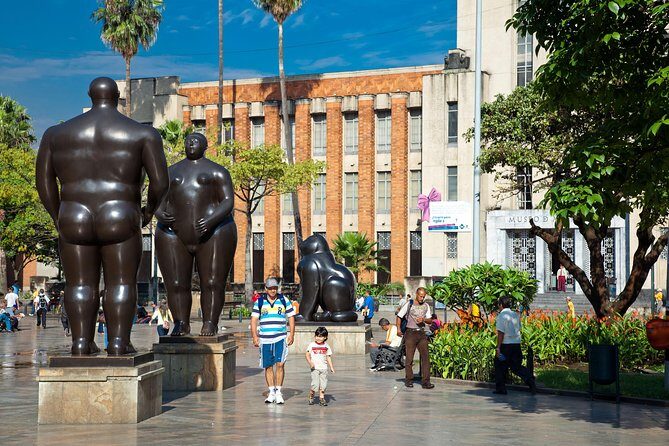 Half-day cultural city tour in Medellin - Key Points