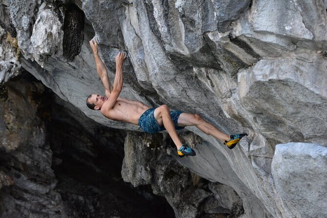 Half day Deep Water Solo - What Makes This Tour Special?