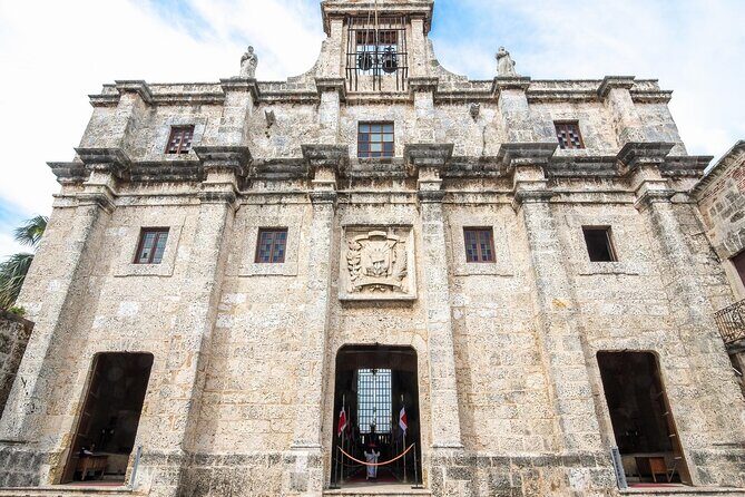 Half Day Excursion Colonial Zone, Faro to Colón, 3 Eyes Park - FAQ