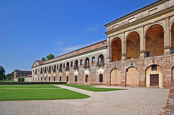 Half-day Guided tour of Mantua City Centre and Ducal Palace - Discover Mantua’s Renaissance Charm on a Guided Half-Day Tour