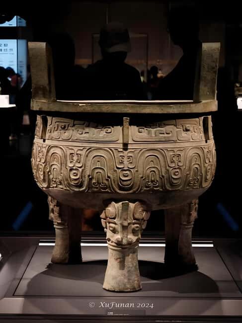 Half-Day Guided Tour of Shanghai Museum East Wing - The Experience in Detail