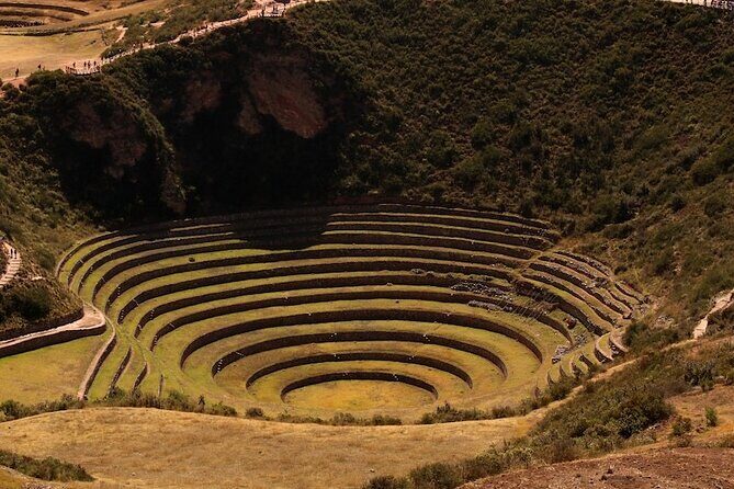 Half Day Guided Tour to Maras Salt Mines and Moray Terraces - Key Points