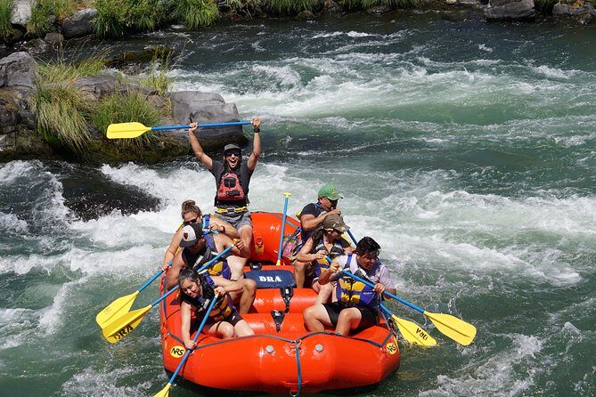 Half-Day Guided Whitewater Rafting - Deschutes River - The Deschutes River Whitewater Rafting Adventure: An Authentic Oregon Experience