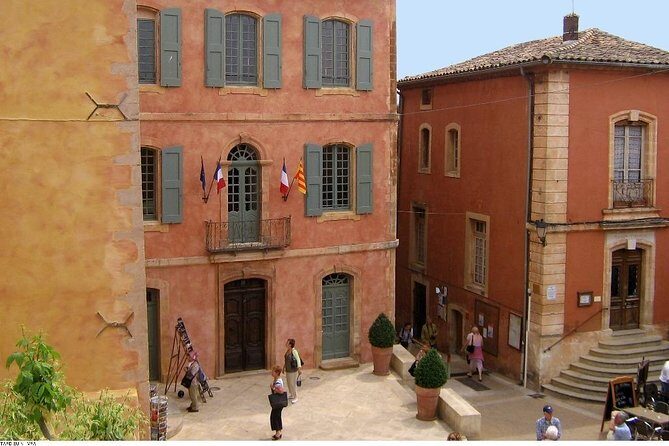 Half Day Hilltop Villages of Luberon Tour from Avignon - A Deep Dive into the Half Day Hilltop Villages of Luberon Tour