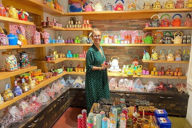 Half Day Jaipur Shopping Tour With Local Shopping Consultant - Frequently Asked Questions
