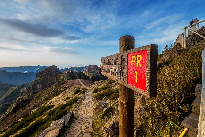 Half Day Jeep Safari Tour at Pico Areeiro and Santo da Serra - Exploring Madeira’s Mountain and Coastal Wonders