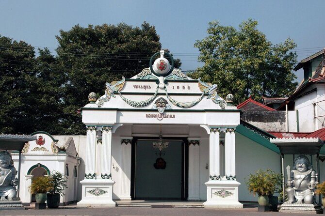 Half Day Keraton and Taman Sari Tour - Exploring Yogyakarta’s Royal Heritage: The Half Day Keraton and Taman Sari Tour