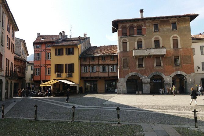 Half-Day Lake Como Discovery Tour from Milan - small group tour - Frequently Asked Questions