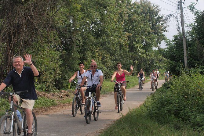 Half-Day Lanna Countryside Cycling Tour in Chiang Mai - A Detailed Look at the Tour Experience