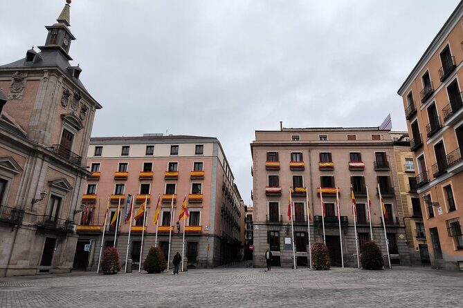 Half Day Madrid Highlights Customizable Walking Tour - Why This Tour Offers Good Value