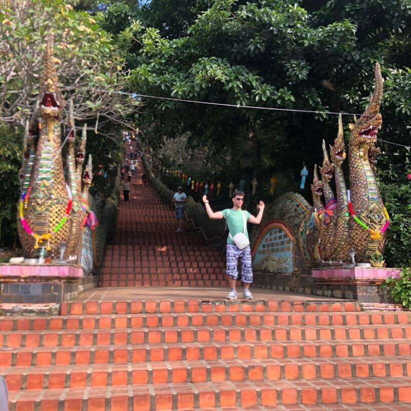 Half Day Morning Wat Pha Lat & Wat Phra That Doi Suthep Tour - Key Points