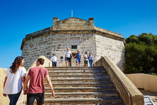 Half-Day Perth Mint Live Gold Pour & Historic Fremantle Tour - FAQs