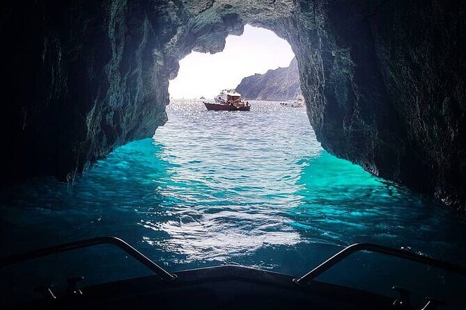 Half Day Private Boat Tour of Capri - Exploring Capri by Boat: A Deep Dive