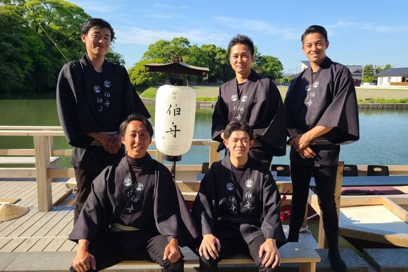Half-Day Private Guided Yanagawa Canal Cruise and Grilled Eel Lunch - Eel lunch at the hotel, not on the boat