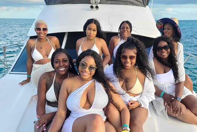 Half-Day Private Rose Island Party Yacht Getaway - The Sum Up