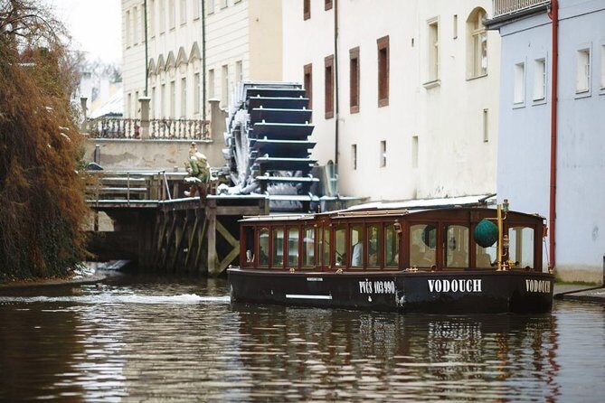 Half-Day Private Tour of Prague + River Cruise by Luxury Mercedes - Who Will Appreciate This Tour?