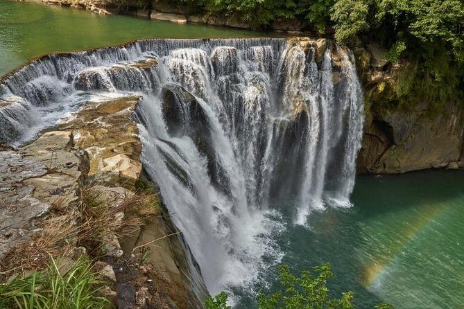 Half Day Private Tour to Jiufen, Shifen Waterfall & Pingxi Sky Lantern - Who Will Love This Tour?