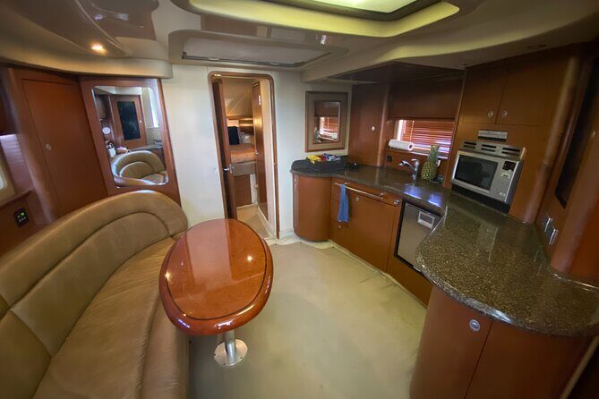 Half Day Private Tour with Jet Ski Experience in Cayman Island - An In-Depth Look at the Cayman Islands Private Jet Ski and Snorkel Tour