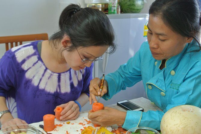 Half Day Professional Thai Fruit and Vegetable Carving Class - Exploring the Half Day Professional Thai Fruit and Vegetable Carving Class