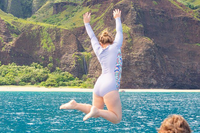 Half-Day Raft and Snorkel Adventure to Na Pali - An In-Depth Look at the Na Pali Raft Adventure