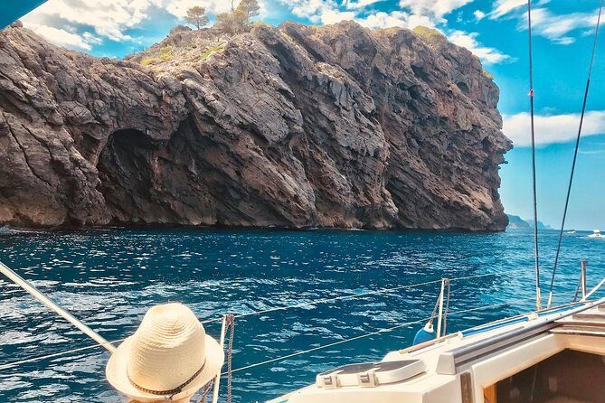 Half Day Sailing Excursion along the Coast with Sunset - Exploring Mallorca by Boat: An Authentic and Relaxing Way to See the Coast