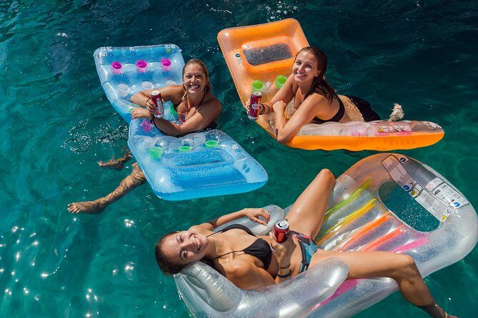 Half Day Sailing on a comfort yacht around Hvar and Pakleni islands- small group - Who Should Consider This Tour