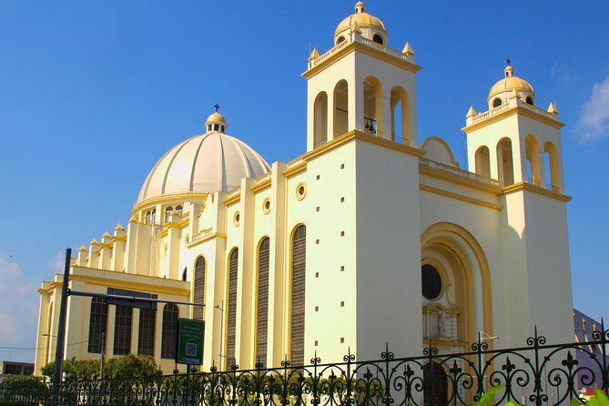 Half day| San Salvador City Tour - Exploring San Salvador in a Half-Day