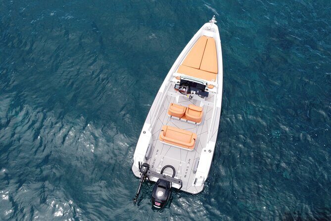 Half Day Saxdor Boat Rental in Santorini - A Practical Look at the Half Day Saxdor Boat Rental