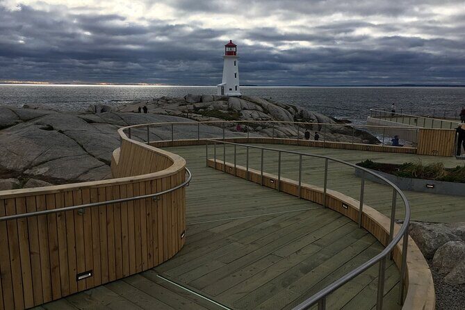 Half Day Small Group Tour in Peggy's Cove and Titanic Cemetery - An In-Depth Look at This Halifax Half-Day Tour