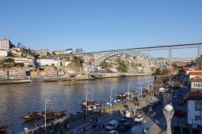Half-day small group tour of Porto city with wine tasting - Exploring Porto’s Best in Half a Day