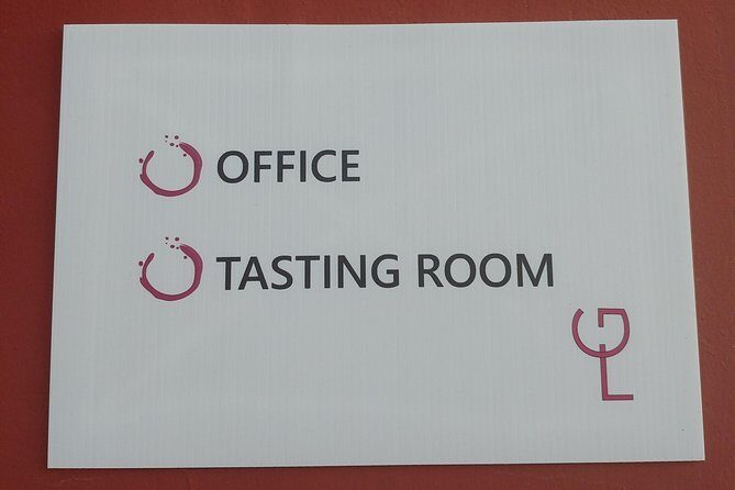 Half-Day Small-Group Wine Experience with Wine Expert from Cagliari - Key Points
