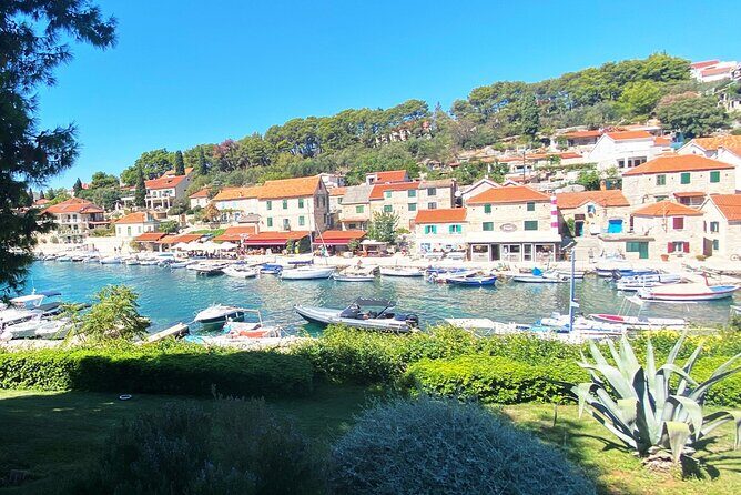 Half day speedboat tour to Solta island & Blue Lagoon from Trogir - FAQs