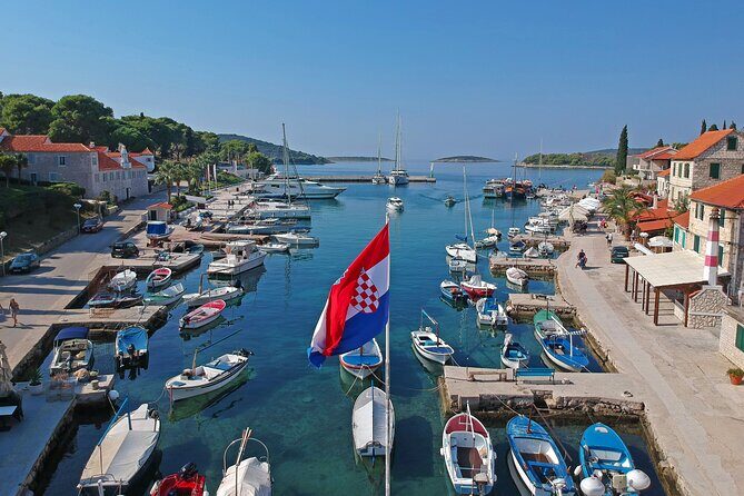 Half Day Speedboat Tour to Three Islands from Trogir - FAQ