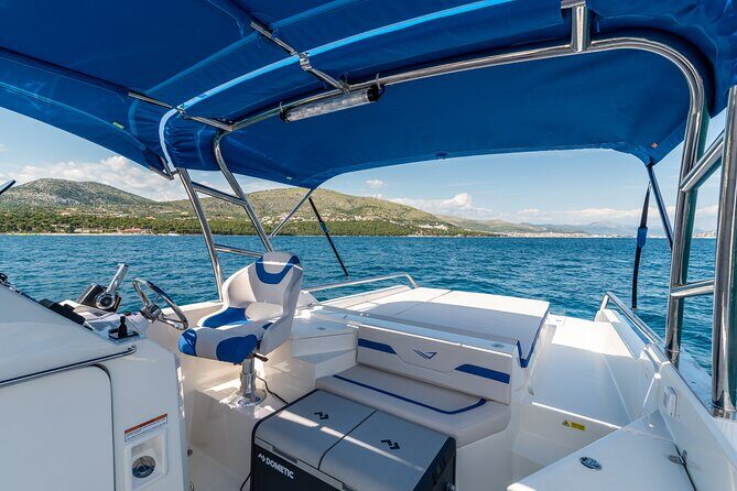 Half Day Speedboat Tour with Blue Lagoon (from Trogir) - Authentic Interactions and Genuine Experiences