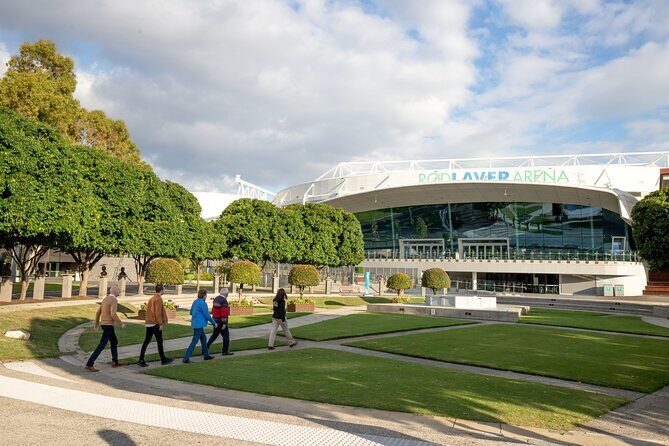 Half-Day Sports Lovers Bus Tour of Melbourne with MCG Tour - A Deep Dive into the Melbourne Sports Experience