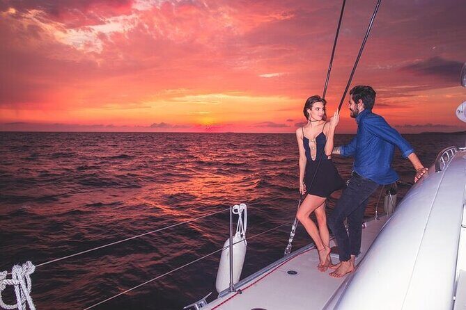 Half Day Sunset Luxury Sailing in Puerto Morelos with Open Bar - Key Points