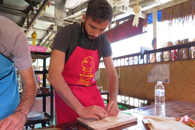 Half-Day Thai Cooking Class and Market Tour From Chiang Mai - The Experience in Detail: What to Expect from Start to Finish