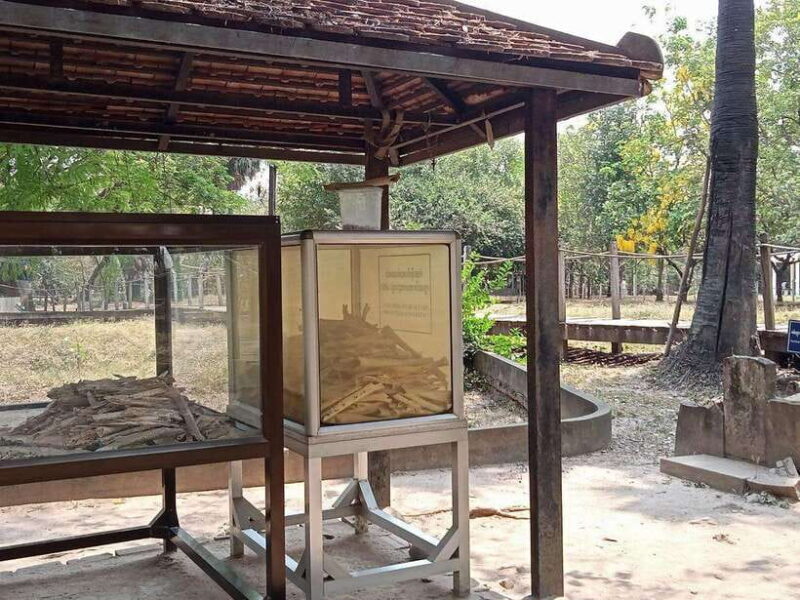Half Day To Killing Field & S21 Genocidal Museum - Key Points