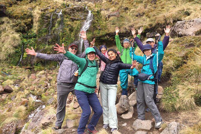 Half Day Tongariro Alpine Guided Group Walk - A Closer Look at the Half-Day Tongariro Guided Walk